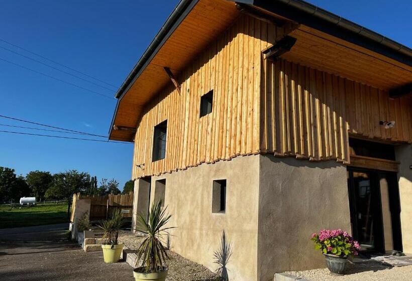 Пансион Escale 1695