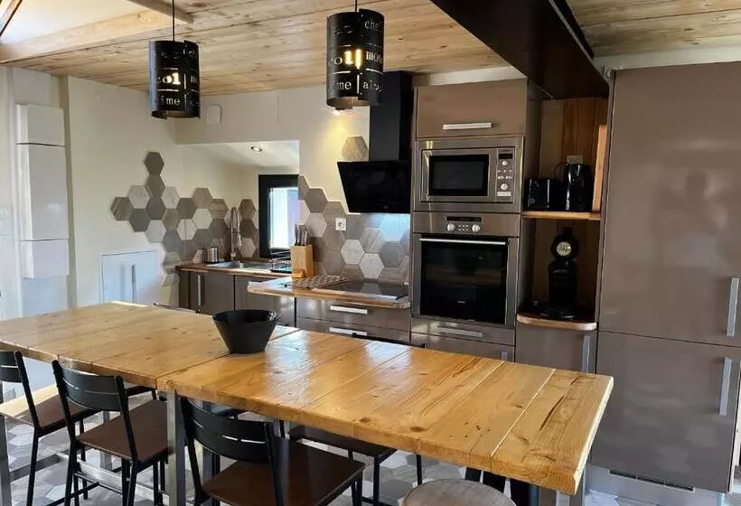 ペンション Escale 1695