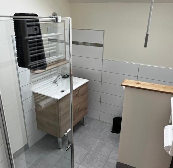 Pensione Escale 1695