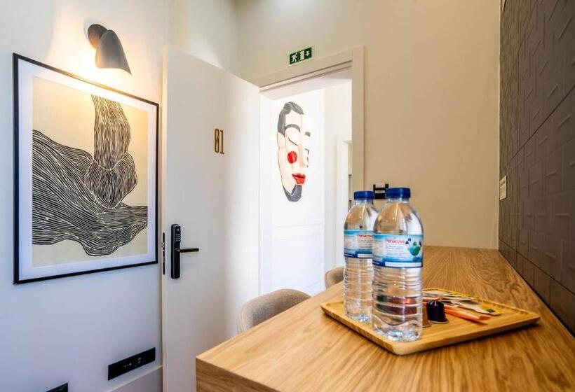 پانسیون Gigantones Guesthouse