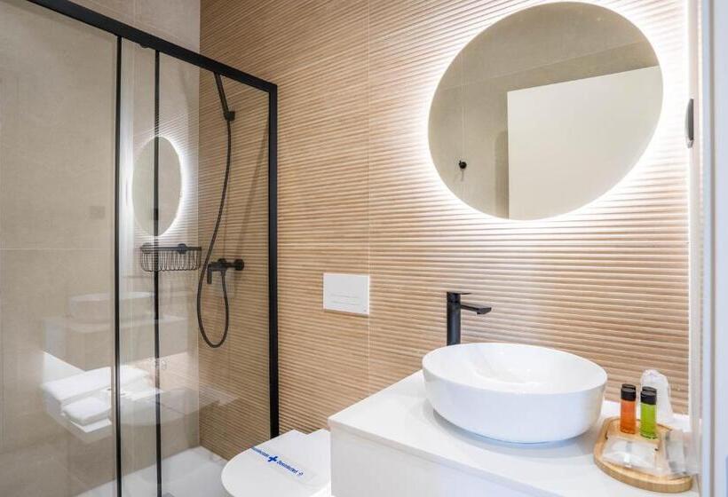 پانسیون Gigantones Guesthouse