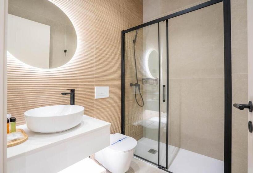 پانسیون Gigantones Guesthouse