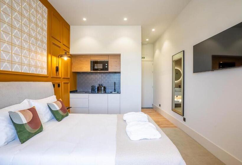 پانسیون Gigantones Guesthouse