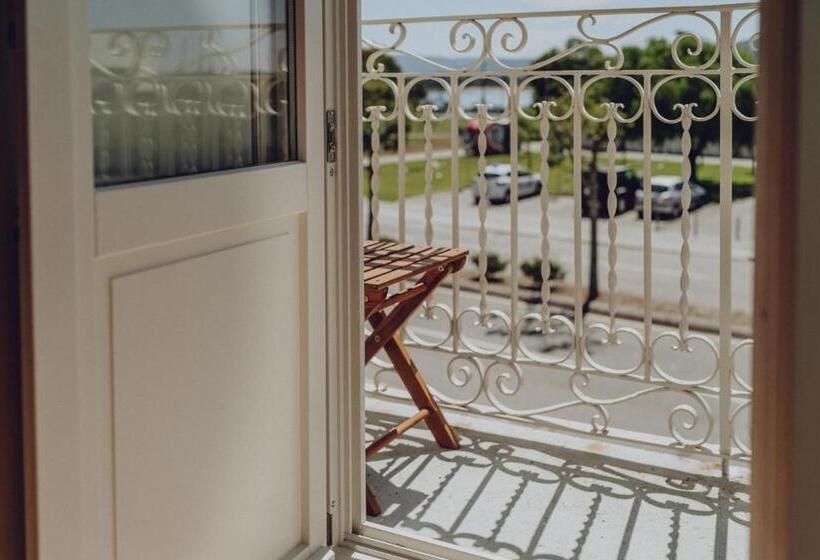 پانسیون Gigantones Guesthouse