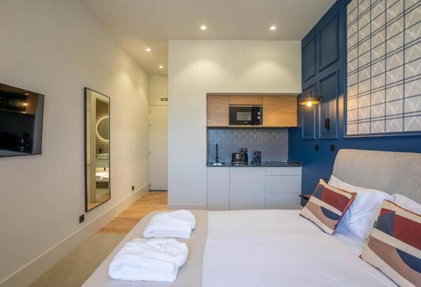 پانسیون Gigantones Guesthouse