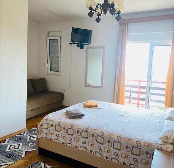 پانسیون Hana & Uma Apartments