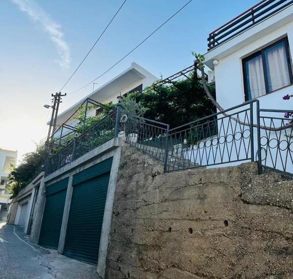 پانسیون Hana & Uma Apartments