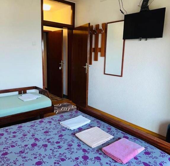 پانسیون Hana & Uma Apartments