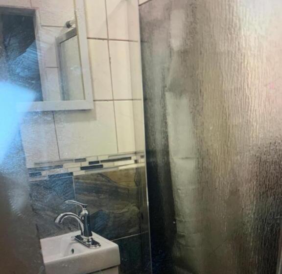 Panzió Ottawa Downtown Rooms Steps To Ottawau