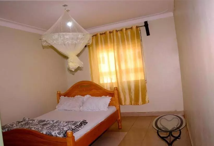 هاستل African Village Inn Kisementi