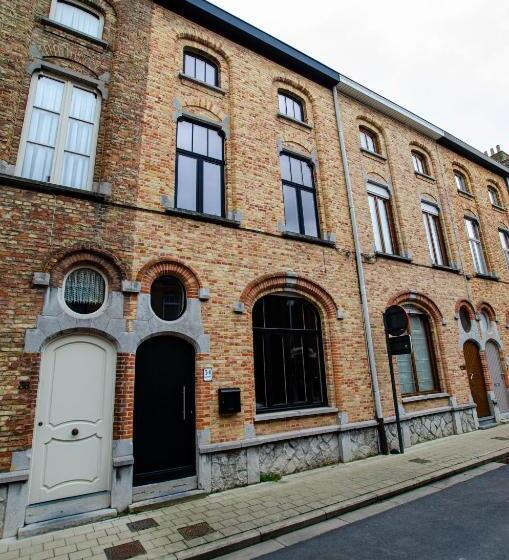 تختخواب و صبحانه Beapart