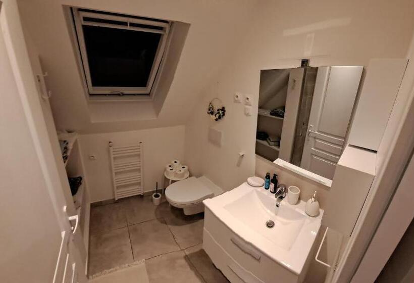 Bed and Breakfast Chambre D Hotes à La Campagne Dans Un Cadre Verdoyant