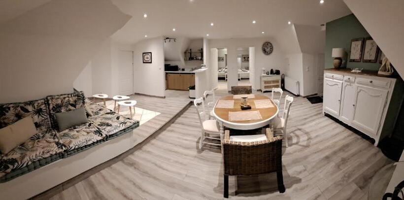 Bed and Breakfast Chambre D Hotes à La Campagne Dans Un Cadre Verdoyant