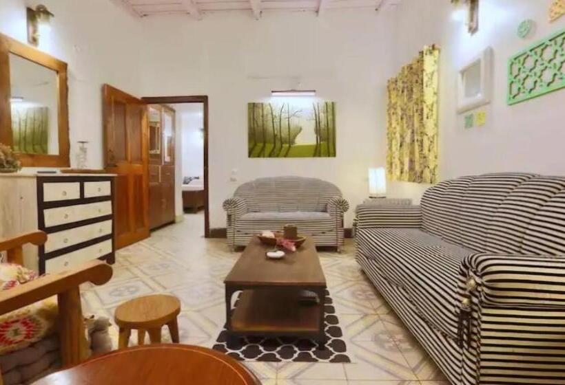 Bed and Breakfast Home