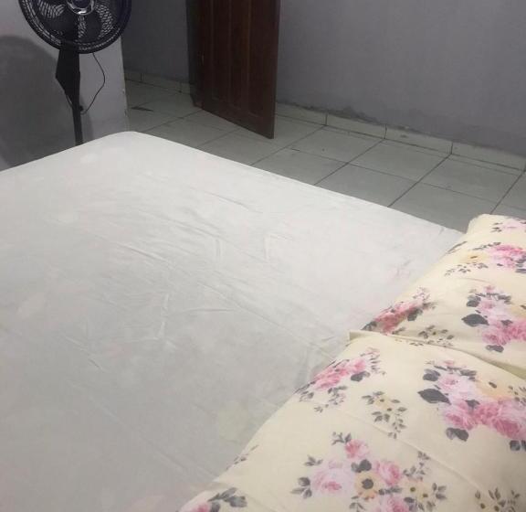 تختخواب و صبحانه Quarto Com Café Da Manhã ótima Localização