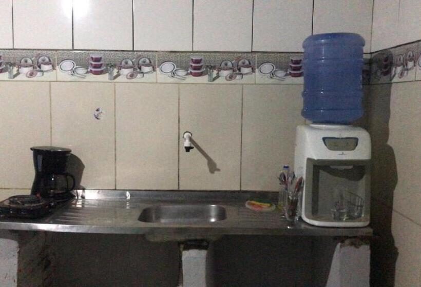 تختخواب و صبحانه Quarto Com Café Da Manhã ótima Localização