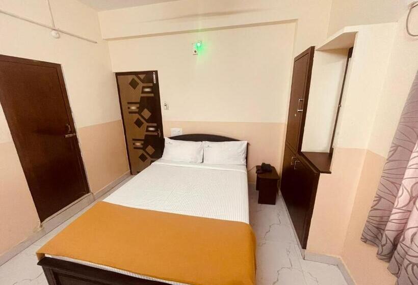 هتل Deccan Park, Tirupati