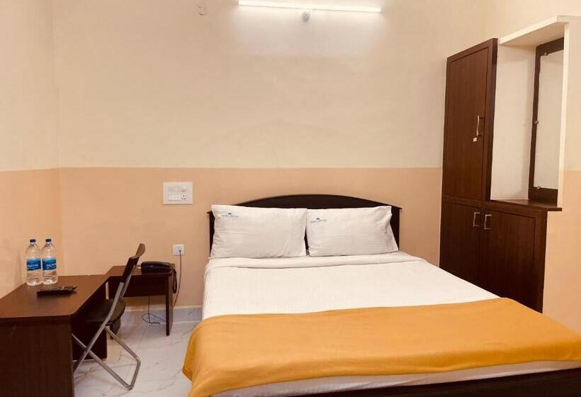 هتل Deccan Park, Tirupati