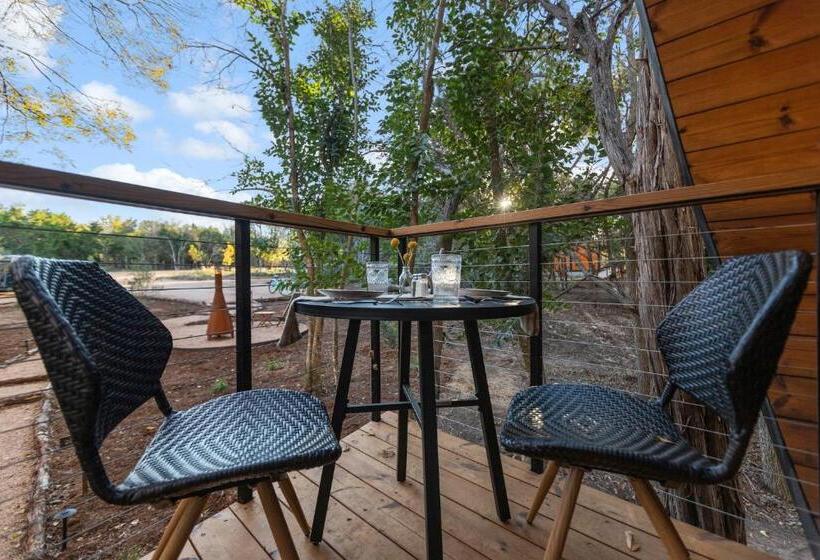 בית מלון כפרי Spyglass