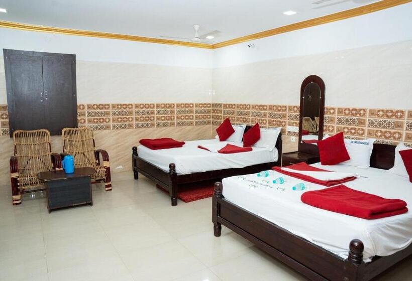 בית מלון כפרי Sri Vinayaga Residency