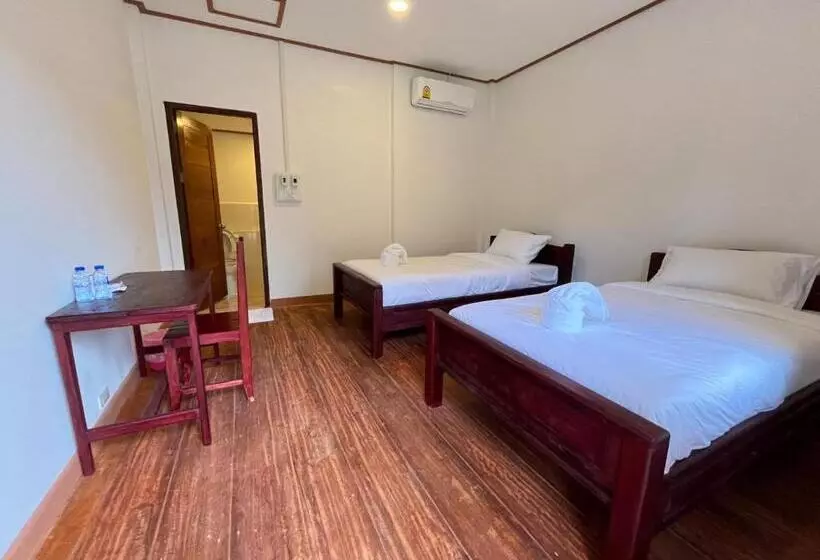 Konglor Cave Resort Riverside Restaurant