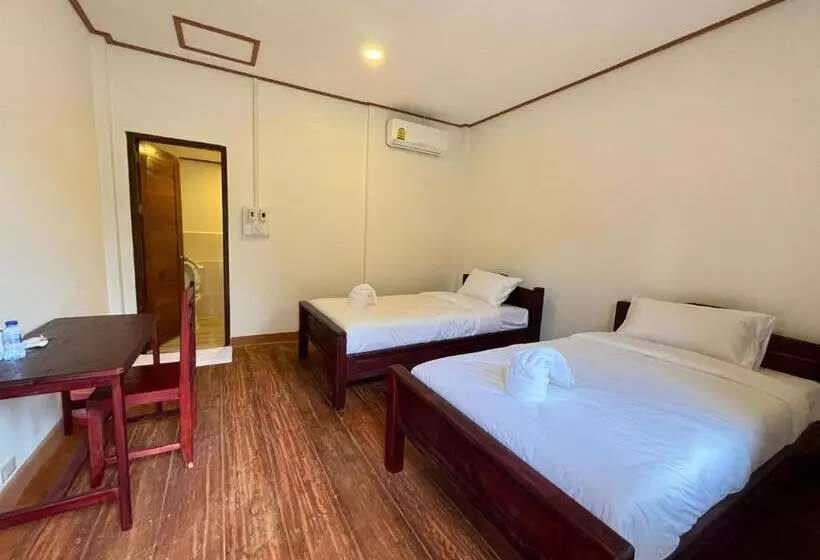 Konglor Cave Resort Riverside Restaurant