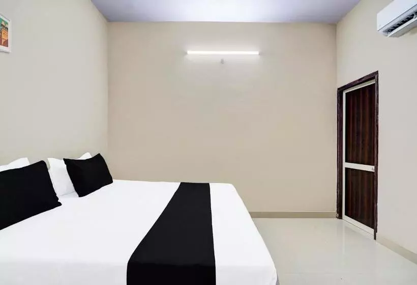 O Om Hotel And Restaurant