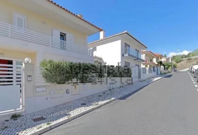 펜션 Confortable Double Room& Pool