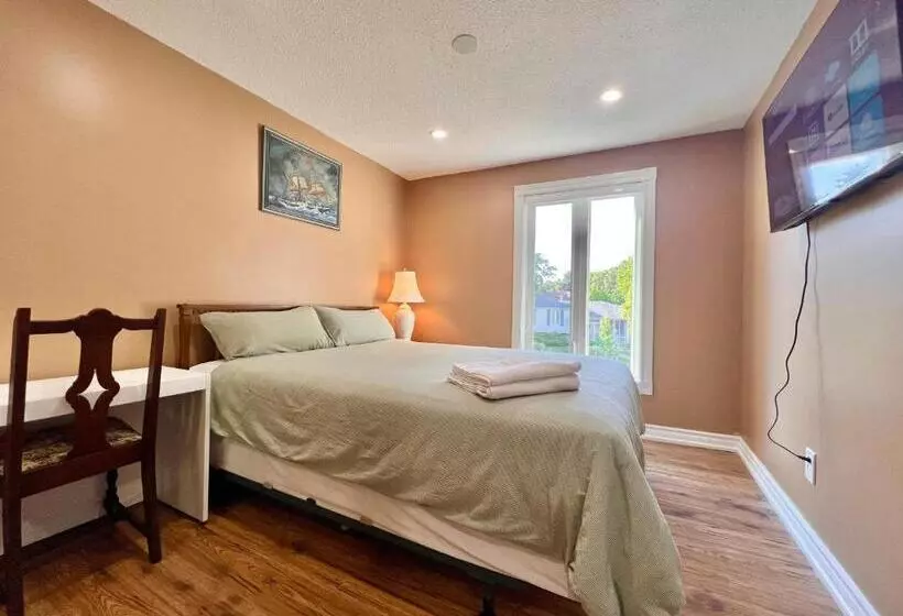 Majatalo Cozy Home Near Hillcrest Mall In Central Richmond Hill