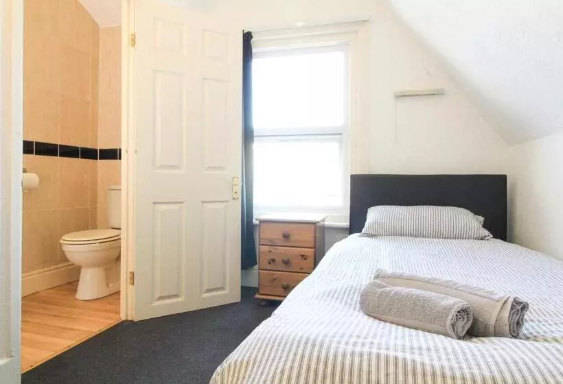 ペンション Pebbles Guest House Room 21