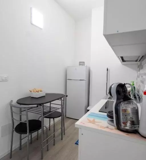 پانسیون Prestige House 6