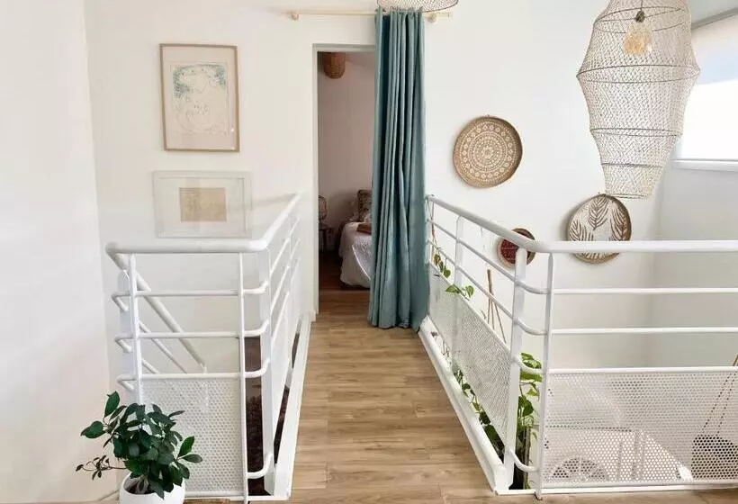 ベッドアンドブレックファースト Chambre D Hôtes Au Calme Gémenos