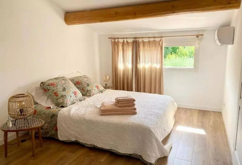 ベッドアンドブレックファースト Chambre D Hôtes Au Calme Gémenos