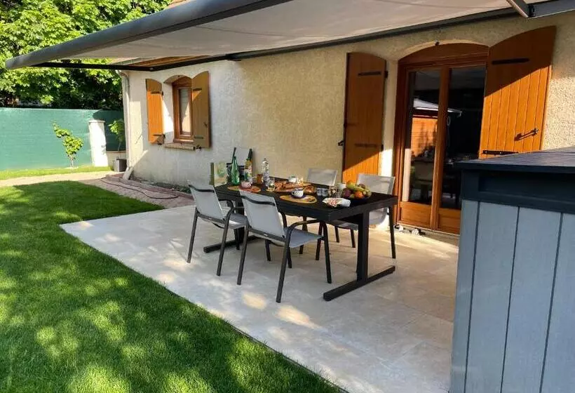 Aamiaismajoitus (B&B) Disneyland Chambre Climatisée Vaires Sur Marne Au Cœur Des Jeux Olympiques