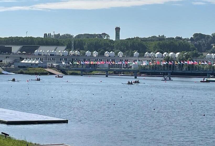 ベッドアンドブレックファースト Disneyland Chambre Climatisée Vaires Sur Marne Au Cœur Des Jeux Olympiques