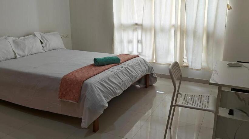 Aamiaismajoitus (B&B) Rockfort Stay Inn