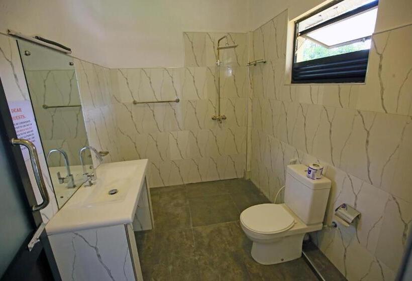 Beyond Nomad Luxury Hostel