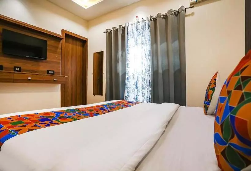 Fabhotel Vasudha