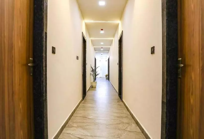 Fabhotel Vasudha