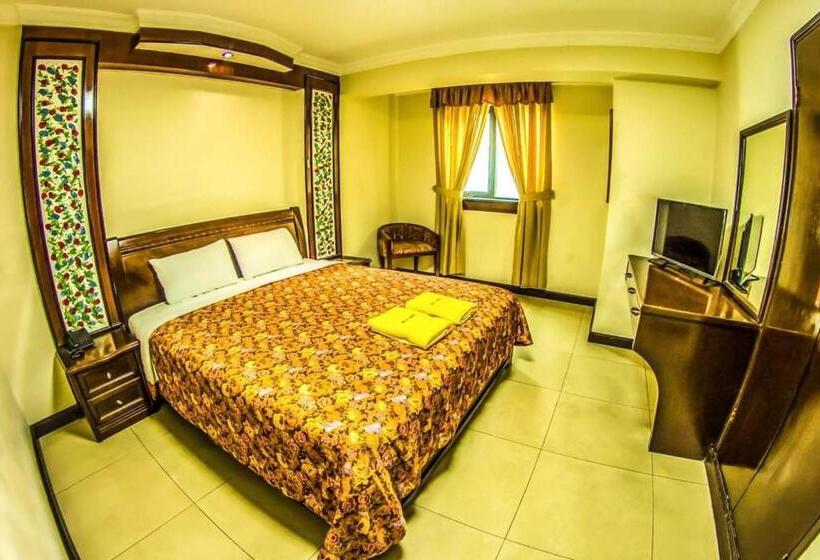 בית מלון כפרי Eiffel