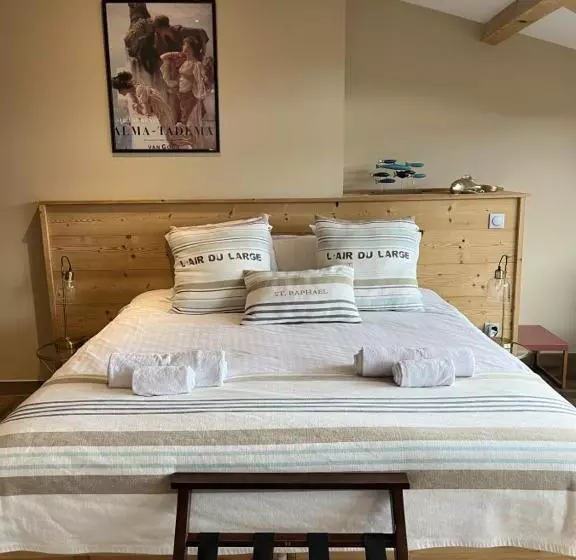 Hotelli Le 19   38m2 Terrasse Jacuzzi   Centre Historique   Clim