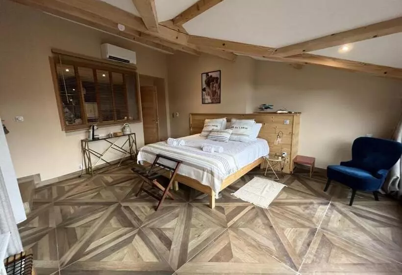 Hotelli Le 19   38m2 Terrasse Jacuzzi   Centre Historique   Clim