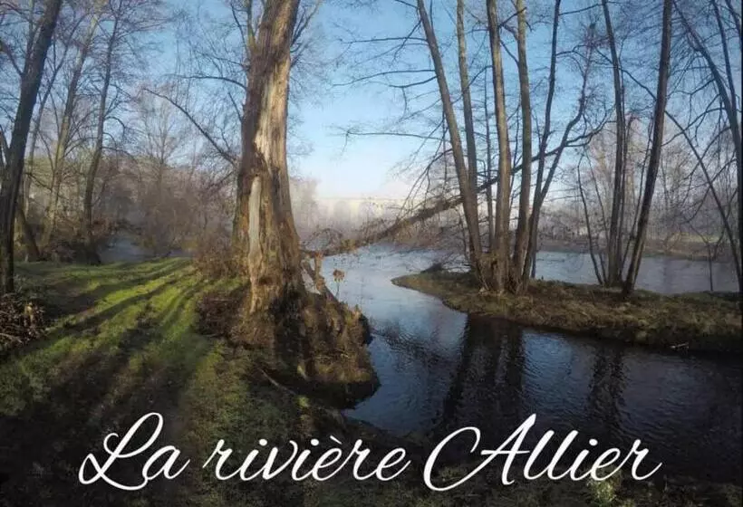 Hotelli Le 19   38m2 Terrasse Jacuzzi   Centre Historique   Clim