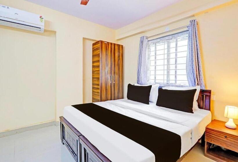 בית מלון כפרי Oyo Tulasi Premium Rooms