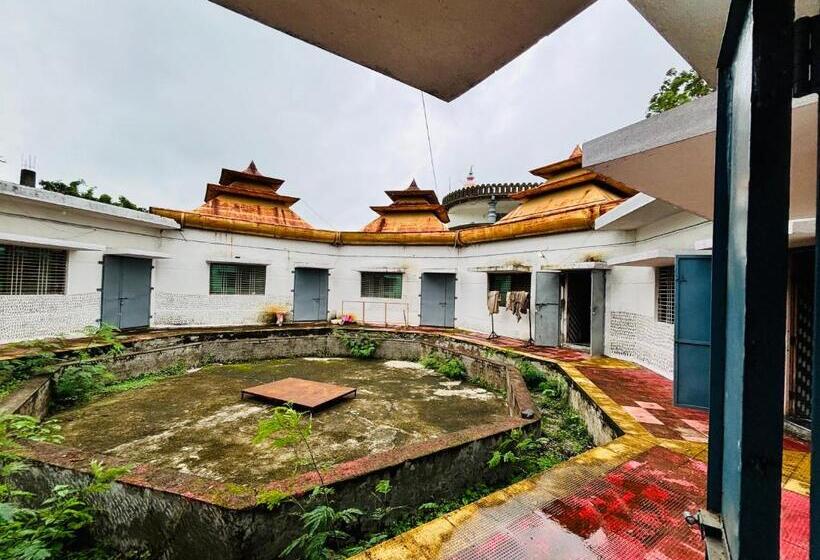 فندق Royal Villa Resort