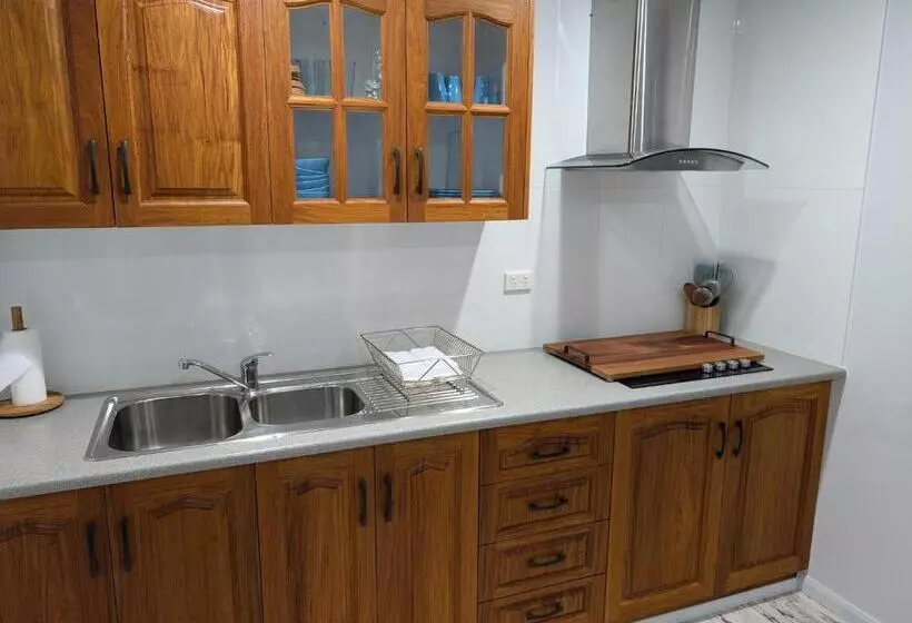 ペンション Behind The Hedge