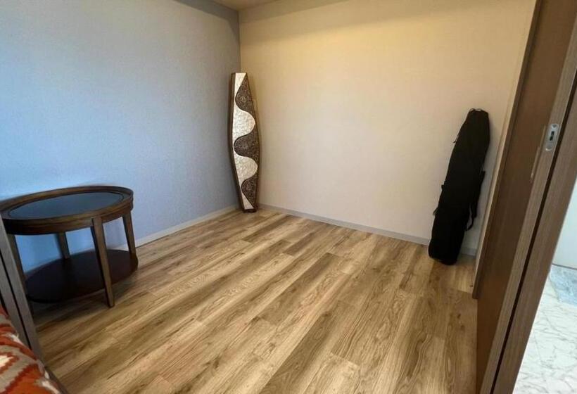 بنسيون Coral Housing   Vacation Stay 17220