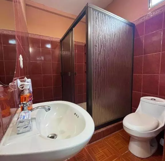 پانسیون Granados Guest House