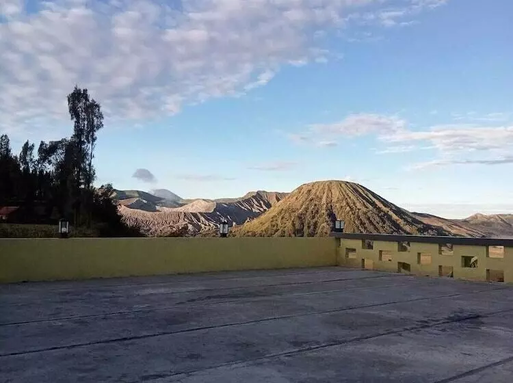 Majatalo Tengger Indah Seruni Bromo