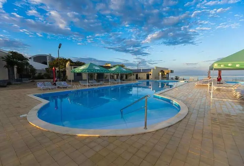 پانسیون Zhagalau Resort